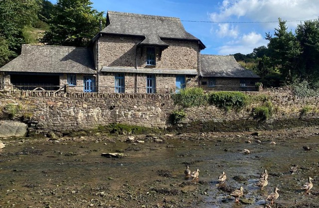 Bridgend Barn
