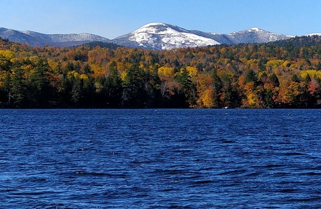 Casa de montaña y lago Kezar