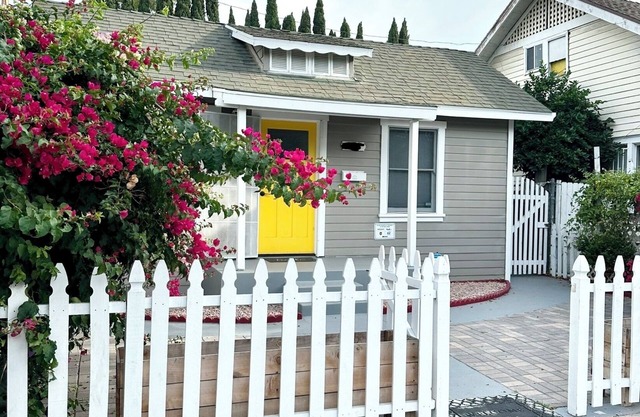 Bright Little House