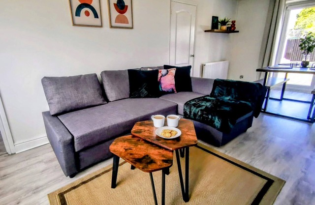 3 Bedroom-Casa-Confortable-Baño Privado-Vista al Jardín