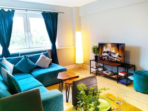 Bright & Spacious Flat by Murrayfield Stadium