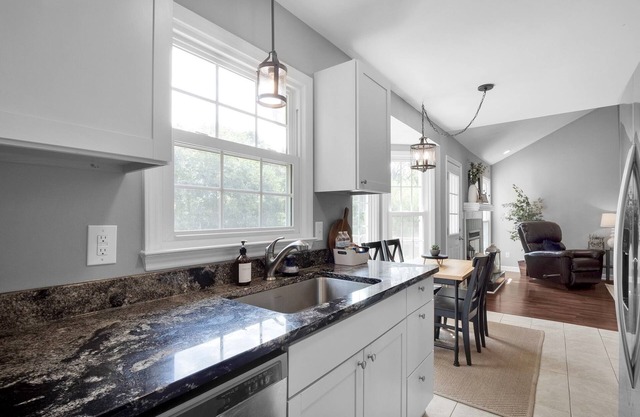 Brookside Bungalow @ Rocky River-Close to Charlotte-3Bd-2Ba