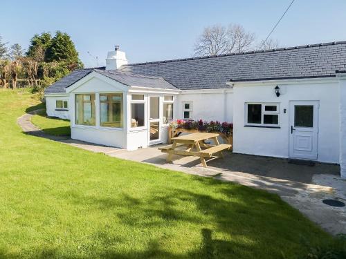 Bryn Eithin - Cottage