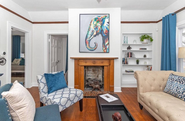 Bungalow @ Broad Ripple! Next to Monon and BR Ave!