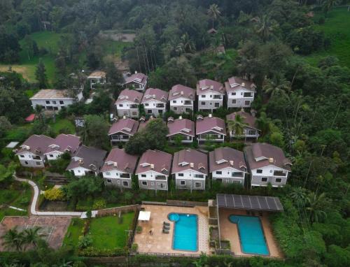 ByTheLakeResort