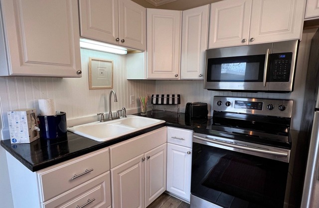 Camellia Cottages offers -The Cottage Life!