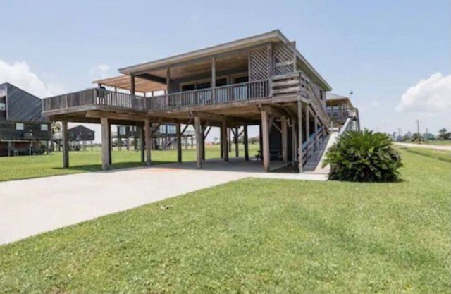 Camino - Coastal Chic