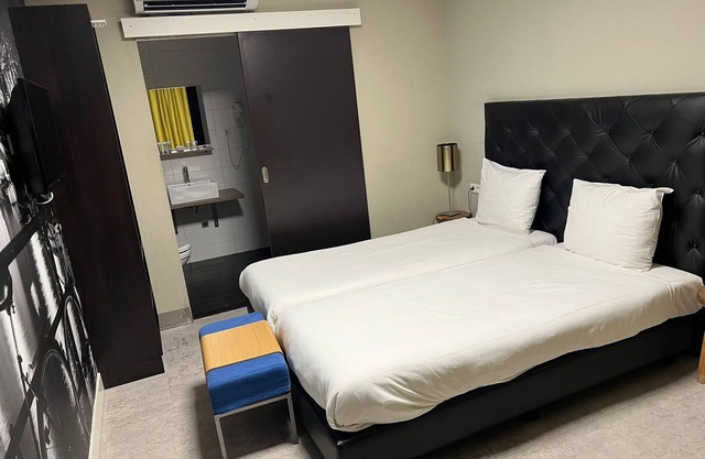 Campin Hotel