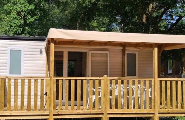 Camping 3 étoiles - Piscine - ccaideg
