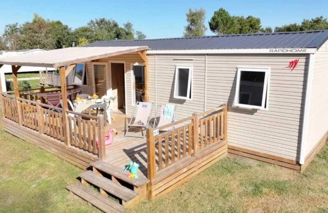 Camping 3 étoiles - Piscine - efc0aa