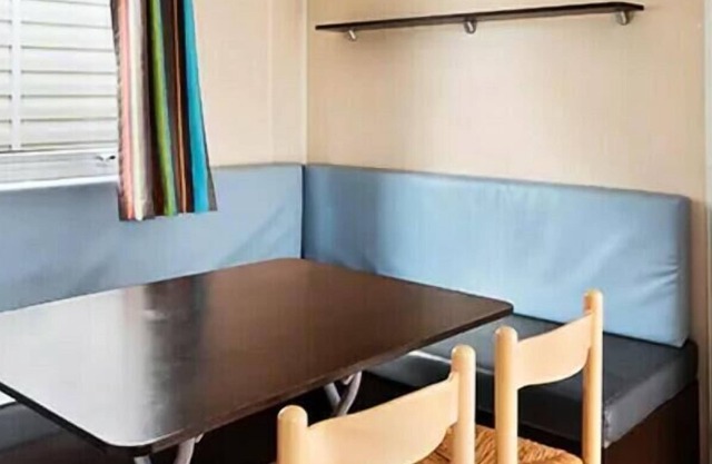 Camping Château du Gibanel**** - Cozy 3-room Mobile Home 5 adults + 1 child under 12