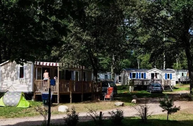 Camping l'Eau Vive **** - Cottage Riviera 4 people