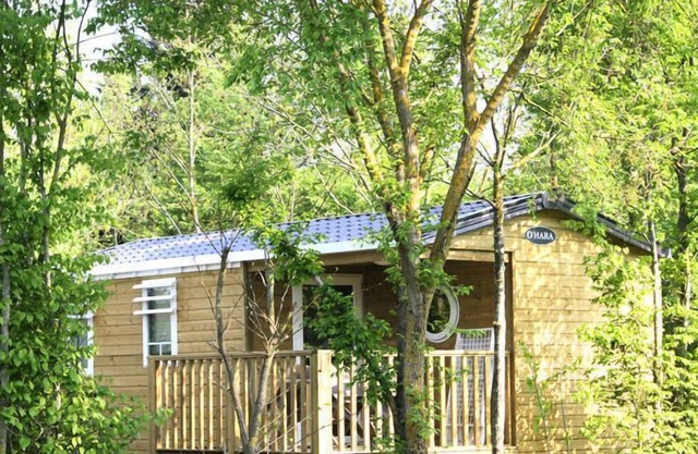 Camping l'Ile Cariot *** - Casa móvil 3 piezas para 4 personas