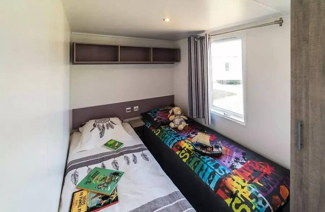 Camping de Mesqueau *** - Casa móvil Riviera Superior 3 habitaciones 4 Personas