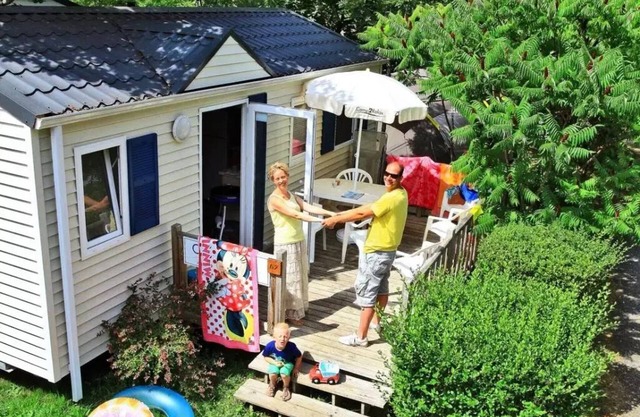 Campsite Flower le Val de la Marquise**** - Mobile home Charmeur Confort 3 rooms 4 people