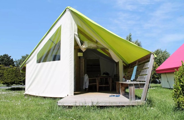 Campsite Les Portes d'Alsace *** - Ecolodge Junior 3 rooms 4 people Without Sanitary