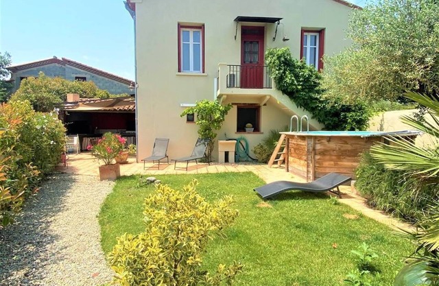 CAN MASSOT - ALQUILER CON PISCINA PARA 6 PERSONAS