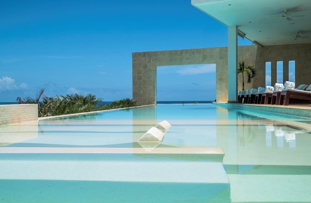 IMPRESIONANTE 5 * FRENTE AL MAR DE LUJO PISCINA DE 6 DORMITORIOS VILLA NOAH + DESAYUNO INCLUIDO