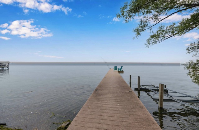 Cabo en el lago: entorno tipo parque en el lago Seneca