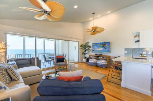 Captiva Hide A Way 2D