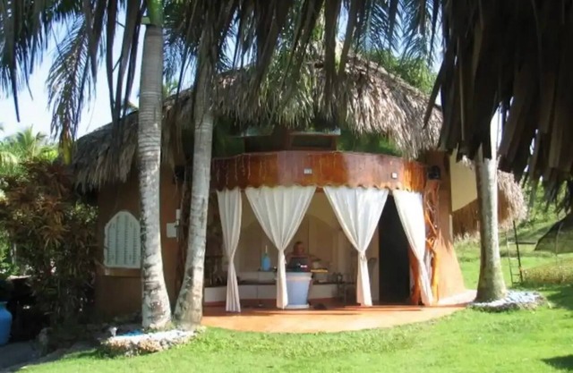 CARACOLES HOUSE BAHIA CHIQUITA SAMANA