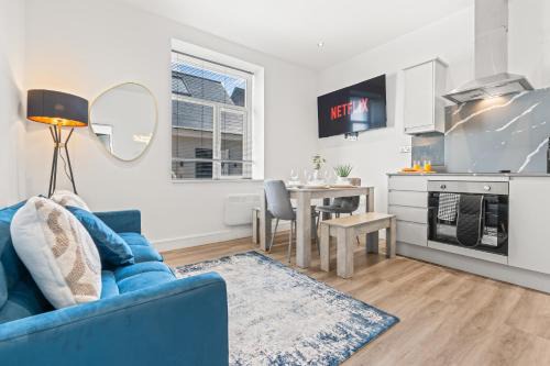 Cardiff Luxe Flats with Spa Facilities