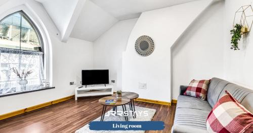 Cardiff - Quirky 1 Bedroom, Sleeps 3, Wi-Fi - JRR Stays