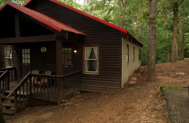 Carolina Landing Camping Resort Deluxe Cabin 6