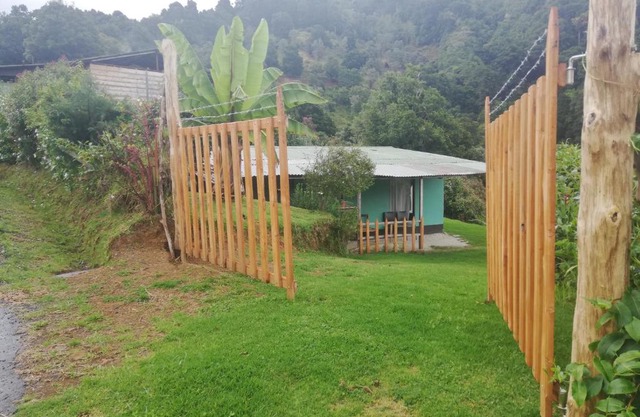 Casa #6 cabinas san gerardo