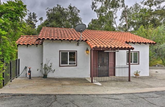 ‘Casa de la Vista’ en Hacienda Heights con Mtn Views