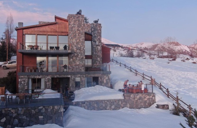 Casa Farellones Lower Apartment