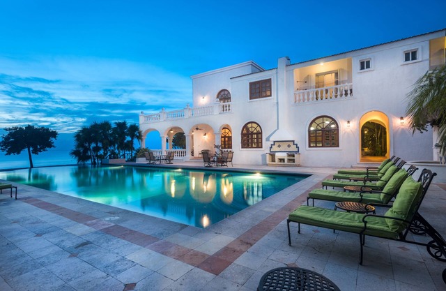 Casa Gordon Villa de lujo frente al mar