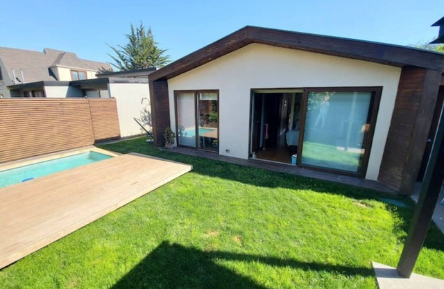 Casa in Las Condes - Quincho, close to Metro