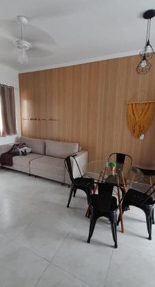 casa ipê sobrado Pindamonhangaba, Moreira César
