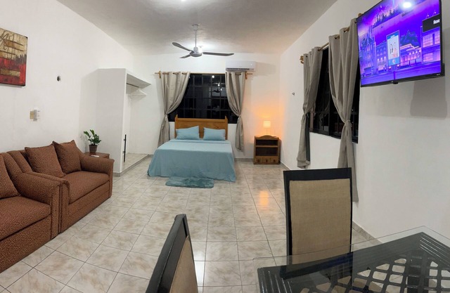 Casa Juan, Estudio en Cozumel