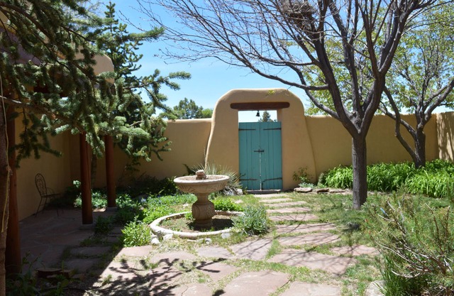 Casa Kachina en Beautiful Los Altos Great Mountain Views