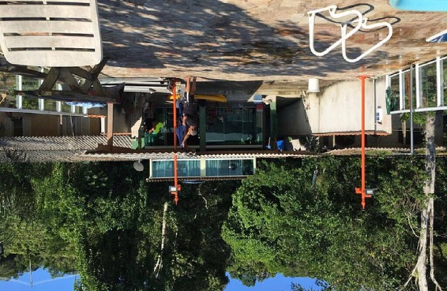 CASA NUESTRA ESQUINA.