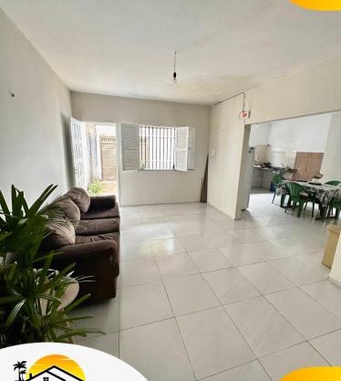 Casa próxima à litorânea!