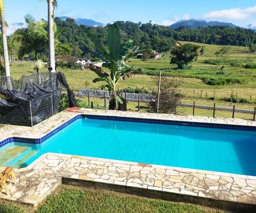 Casa Suíça família 5 pessoas nr4 Suite master
