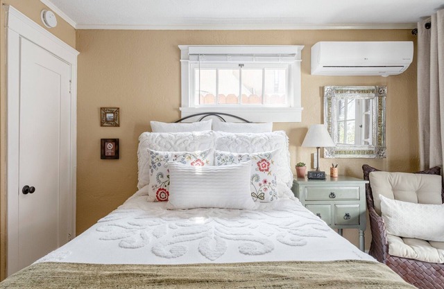 Casita Encanto, Intimo Con Carácter. Explora el sur de California.