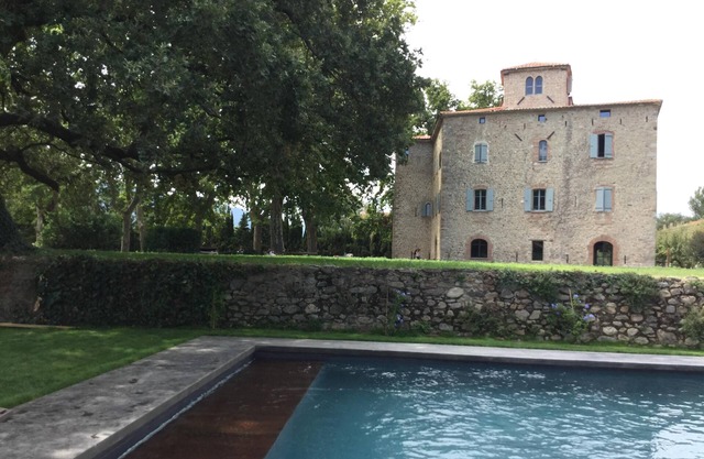 Castillo duodécimo reformado, el lujo, el encanto, el confort, piscina, 15 mn del mar, capacidad para 25