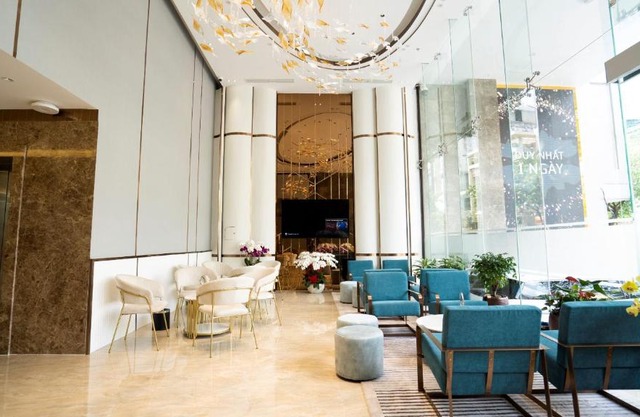 Celine Living - Central