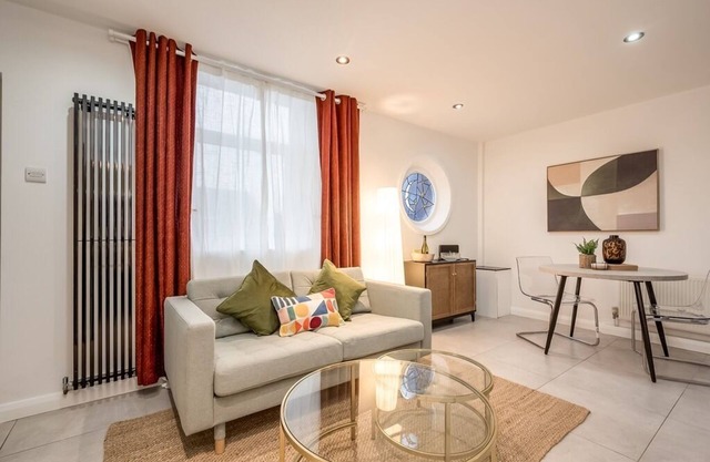 Central Belfast Apartments: Salisbury