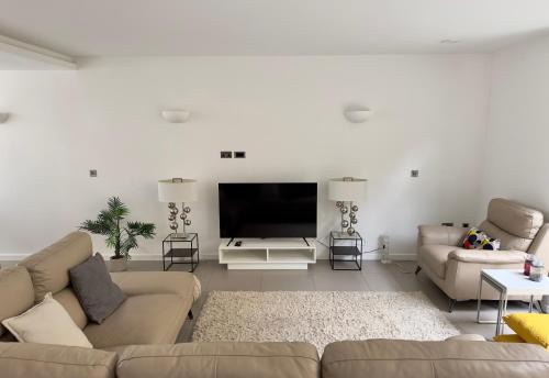 Central London Luxury 4 Bed Home