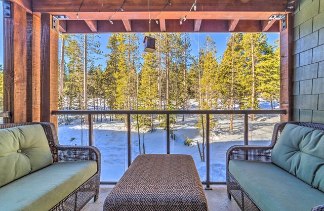 Casa de pueblo central de Mammoth Lakes con bañera de hidromasaje privada