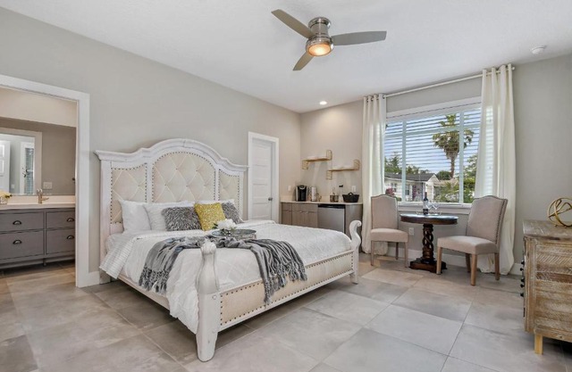 Centrally Located Guest Suite Retreat