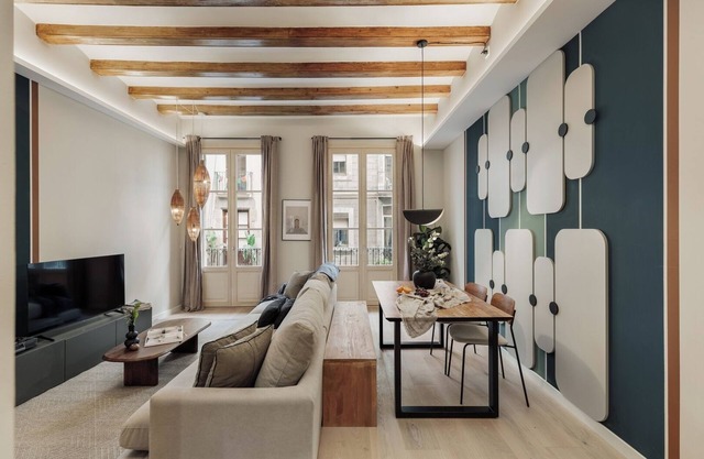 Cesme - 2 bedrooms and balcony in Sant Pere