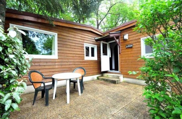 Chalet 3 étoiles - Piscine - ccaideh