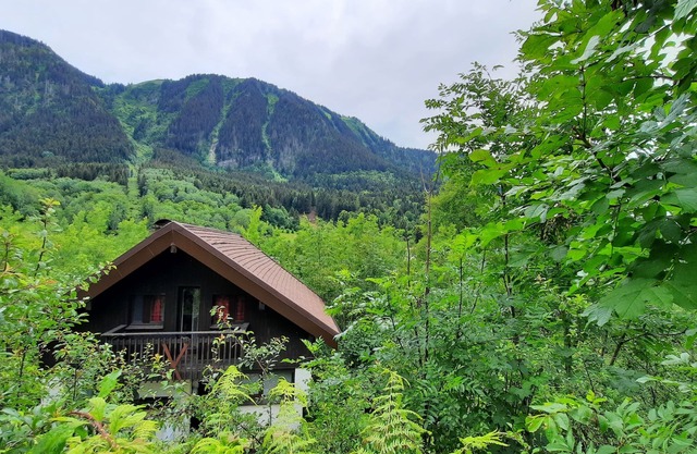 Chalet en residencia privada con piscina en Thollon les Mémises cerca de Evian