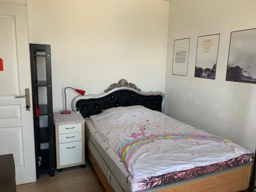 Chambre simple proche de mairie Orly